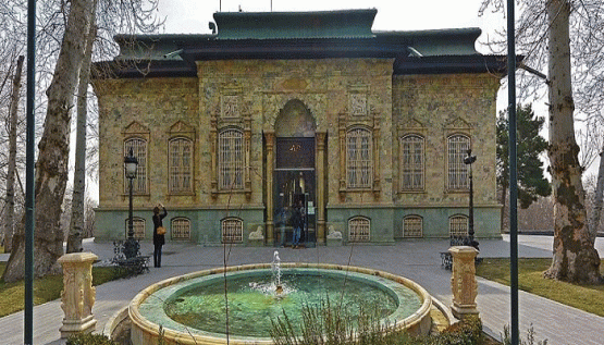 Green-Palace1_www_irantourismcenter_com