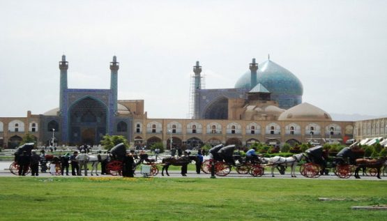 Imam-mosque-7_www_irantourismcenter_com