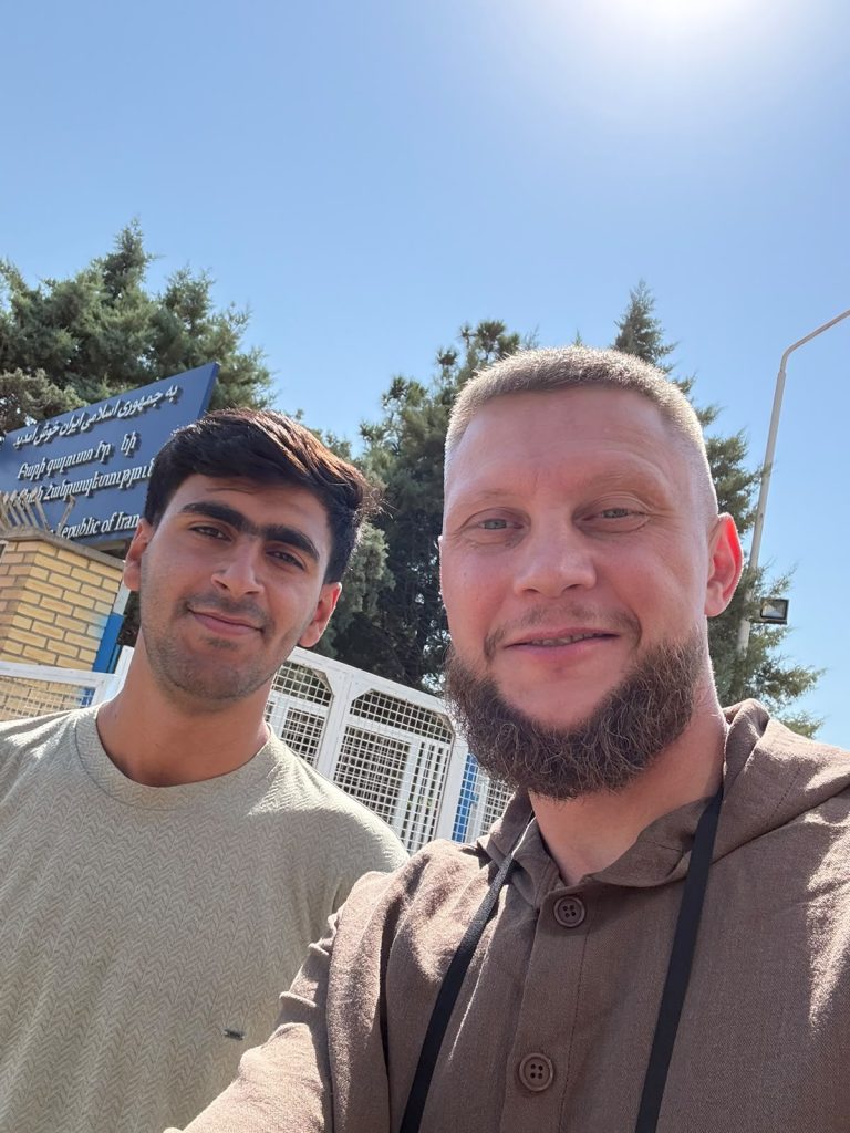 Iran tourism center representative at Norduz border