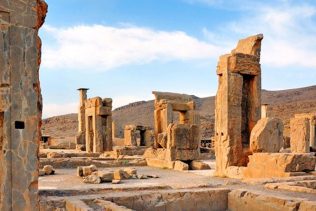 9-Day Must-Know Classic Iran Tour